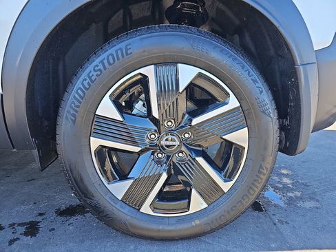 New 2026 Nissan Kicks SV w/ Charging Package image 34