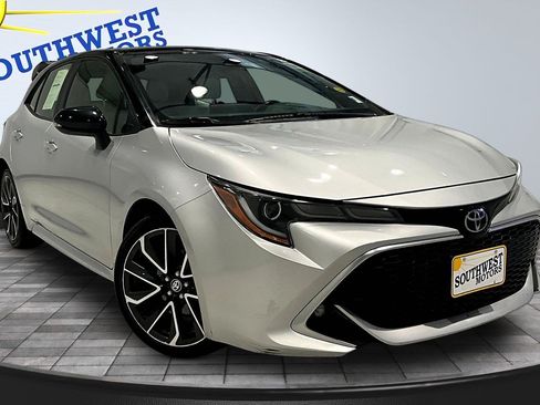 Used 2020 Toyota Corolla XSE FWD image 3