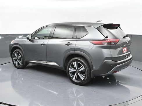 Used 2023 Nissan Rogue SL w/ SL Premium Package FWD image 27