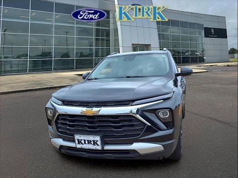 Used 2024 Chevrolet TrailBlazer LT image 5