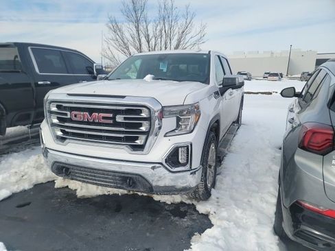 Used 2019 GMC Sierra 1500 SLT w/ SLT Premium Plus Package image 2