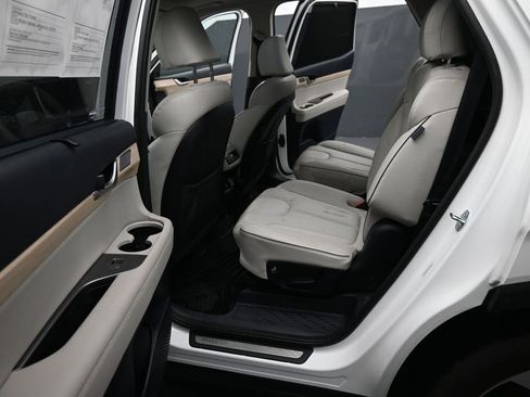 Used 2023 Hyundai Palisade Limited AWD/4WD image 16