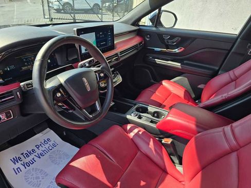 Used 2025 Lincoln Corsair Reserve w/ Equipment Group 202A image 26