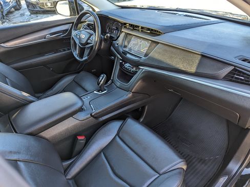 Used 2019 Cadillac XT5 Luxury image 28