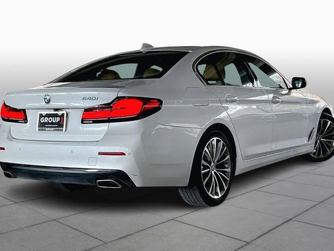 Used 2023 BMW 540i w/ Premium Package image 12
