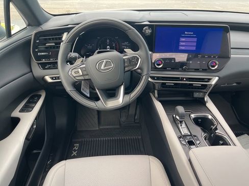 New 2026 Lexus RX 350 F Sport AWD/4WD image 4
