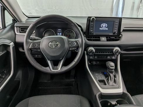 Used 2021 Toyota RAV4 XLE w/ Convenience Package AWD/4WD image 25