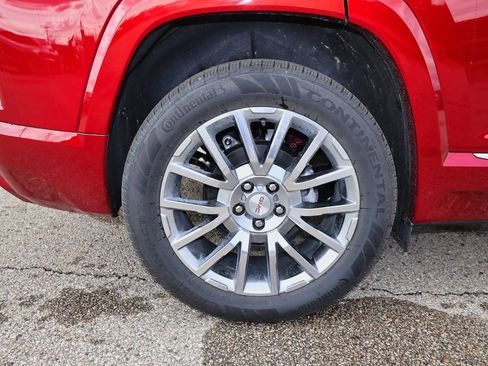 New 2026 GMC Terrain Denali w/ LPO, Floor Liner Package image 35