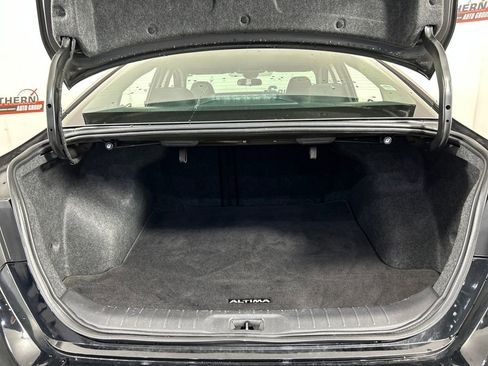 Used 2022 Nissan Altima 2.5 S image 19