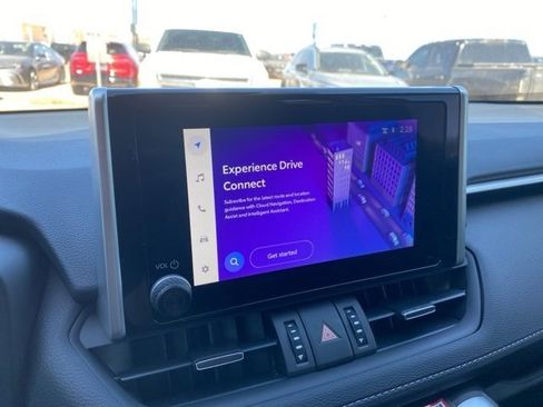 Used 2025 Toyota RAV4 XLE Premium image 22