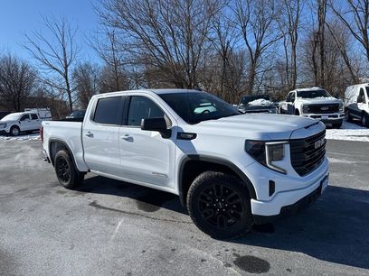 Used 2025 GMC Sierra 1500 Elevation