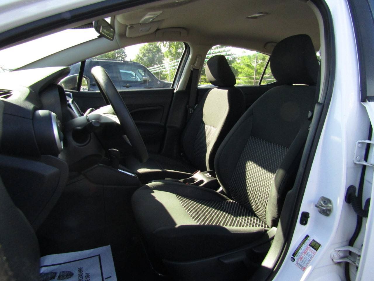 Used 2020 Nissan Versa S FWD image 12