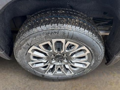 New 2026 GMC Sierra 1500 Denali Ultimate image 9