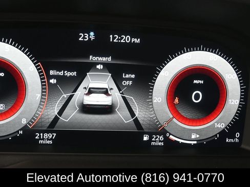 Used 2025 Nissan Rogue SL FWD image 8