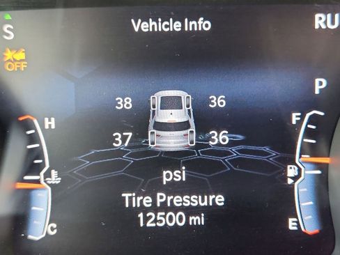 Used 2022 Jeep Compass Limited image 26