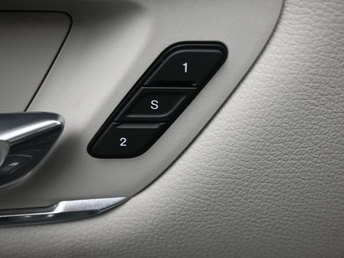 Used 2025 RAM 1500 Laramie w/ Laramie Southwest Edition image 21