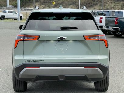 New 2026 Chevrolet Equinox LT w/ Midnight Edition