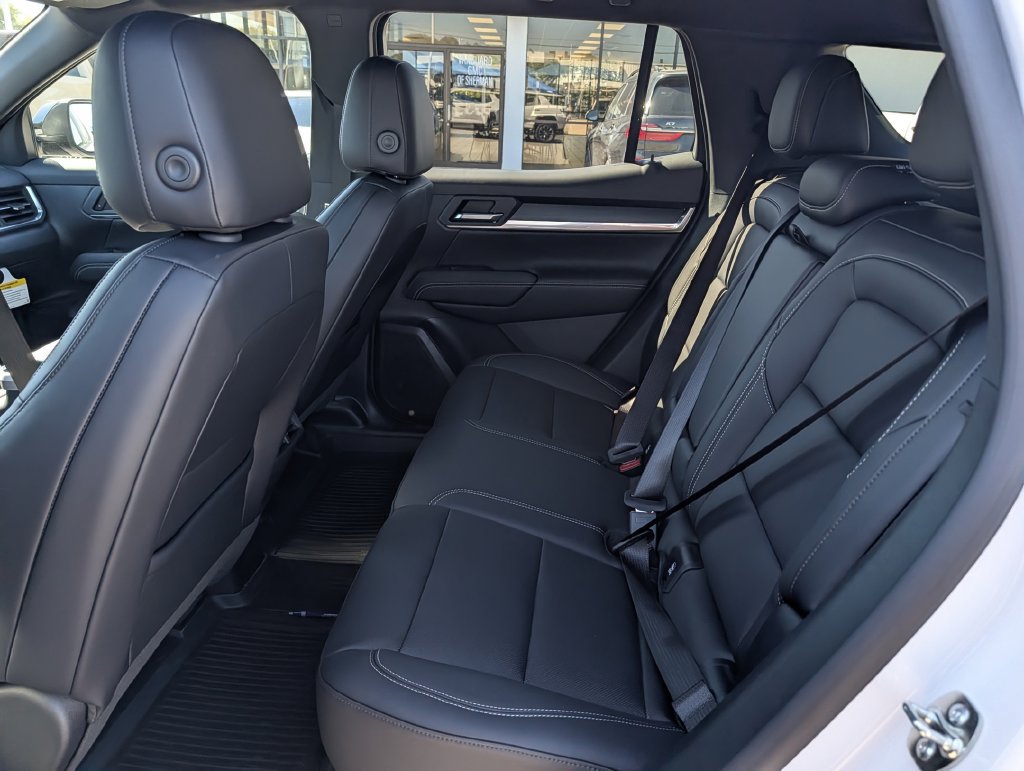 New 2027 GMC Terrain Elevation w/ Elevation Premium Package FWD image 27