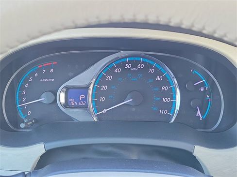 Used 2014 Toyota Sienna XLE image 12