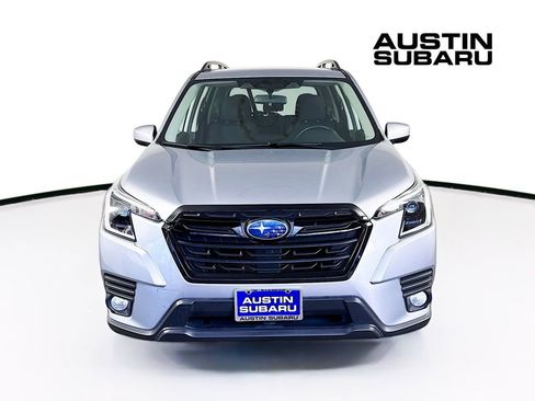 Certified 2023 Subaru Forester Premium image 3
