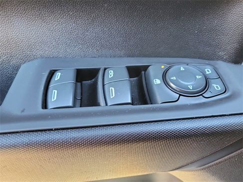 Used 2021 Chevrolet Silverado 1500 Custom image 19