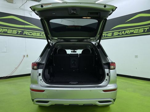Used 2024 Mitsubishi Outlander Ralliart AWD/4WD image 9