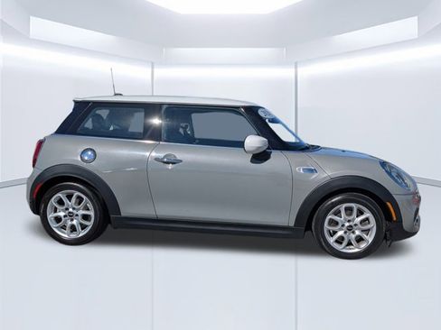 Used 2020 MINI Cooper S image 2