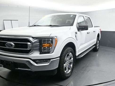 Used 2022 Ford F150 XLT w/ Equipment Group 302A High AWD/4WD image 4