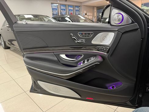 Used 2018 Mercedes-Benz S 63 AMG S 4MATIC Sedan image 8