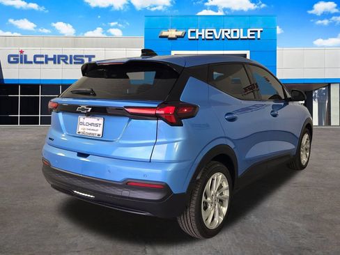 New 2027 Chevrolet Bolt LT w/ Comfort Package FWD image 8