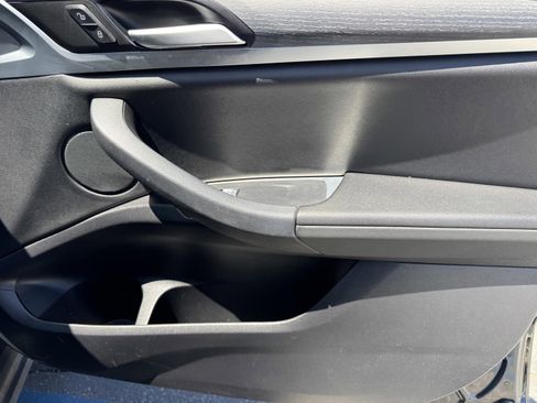 Used 2024 BMW X3 xDrive30i w/ Convenience Package image 9