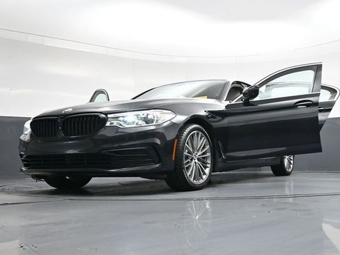 Used 2019 BMW 540i xDrive w/ Executive Package image 46