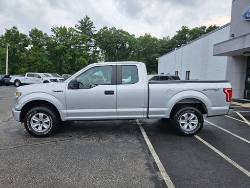 Used 2015 Ford F150 XL w/ Equipment Group 101A Mid AWD/4WD image 9