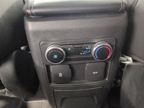 Used 2024 Ford Explorer XLT w/ Equipment Group 202A AWD/4WD image 23