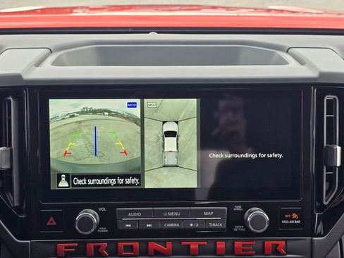 Used 2025 Nissan Frontier PRO-4X w/ Pro Premium Package image 37