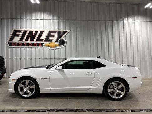 Used 2010 Chevrolet Camaro SS w/ RS Package RWD image 1