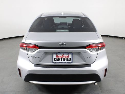 Used 2022 Toyota Corolla LE image 10