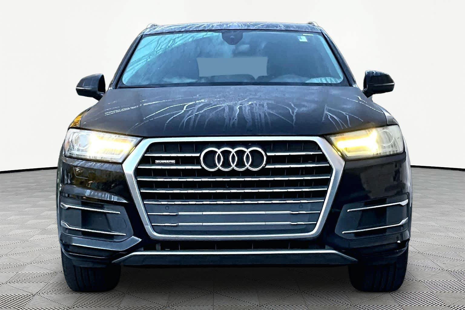 Used 2017 Audi Q7 2.0T Premium AWD/4WD image 4