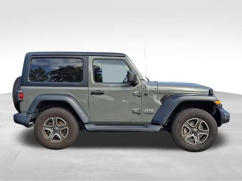 Used 2020 Jeep Wrangler Sport AWD/4WD image 7