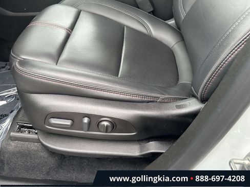 Used 2023 Chevrolet Traverse RS w/ LPO, Floor Liner Package FWD image 18
