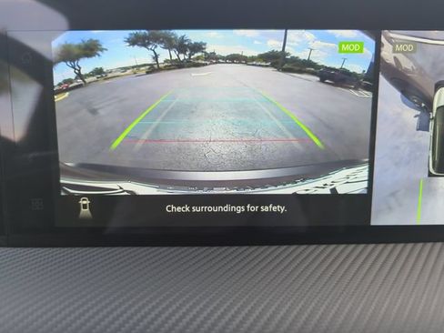 Used 2026 Nissan Kicks SR FWD image 38