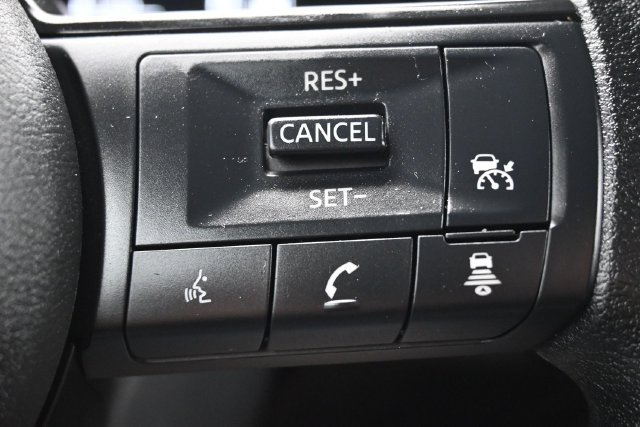Used 2026 Nissan Kicks SV FWD image 18