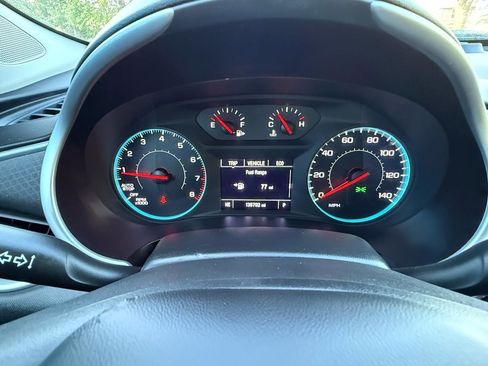 Used 2022 Chevrolet Malibu LT FWD image 22