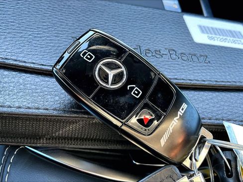 Certified 2025 Mercedes-Benz G 63 AMG 4MATIC image 15