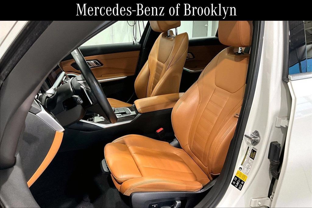 Used 2021 BMW 330i xDrive Sedan w/ Convenience Package AWD/4WD image 7