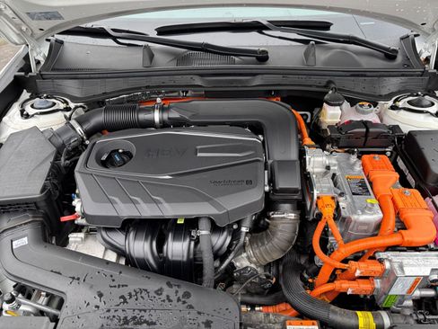 Used 2025 Hyundai Sonata SEL FWD image 33