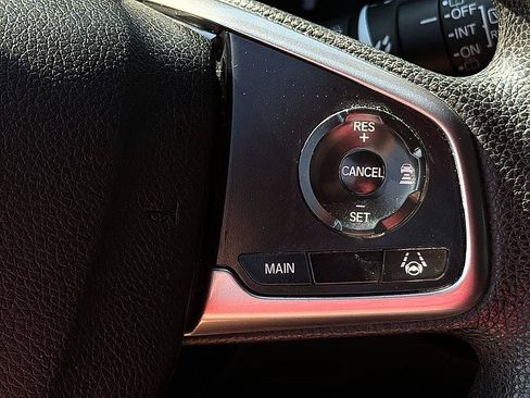 Used 2019 Honda CR-V EX image 18