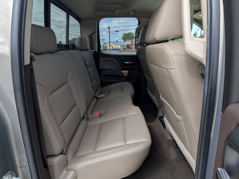 Used 2017 Chevrolet Silverado 1500 LTZ w/ Sport Package AWD/4WD image 11