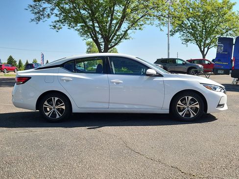 Used 2023 Nissan Sentra SV FWD image 6