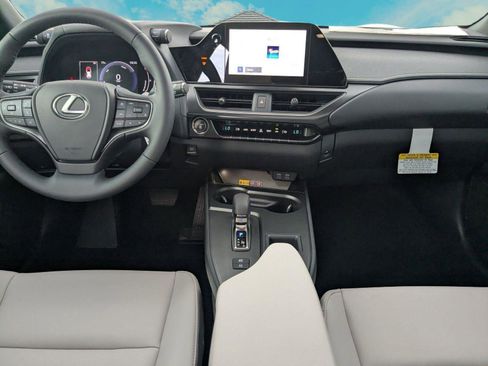 New 2026 Lexus UX 300h FWD image 19